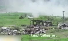 Пехота 2-го армейского корпуса ведет штурмует позиции ВСУ в районе Спорного