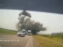Бомбовый удар по колонне ЧВК "Вагнер" на трассе под Воронежем во время движения к Москве 24 июня