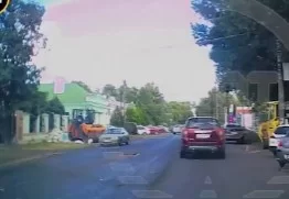 Момент падения ракеты С-200 ВСУ в центре Таганрога