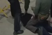 Кадры задержания подозреваемого в шпионаже в пользу спецслужб Украины в Псковской области 17.08.2023
