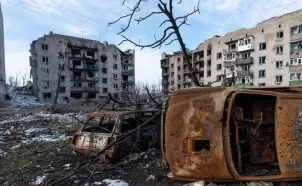 Битва за Часов Яр: ситуация в городе и вокруг него очень тяжелая.