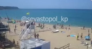 Момент удара ATACMS по пляжу у Севастополя в воскресенье.