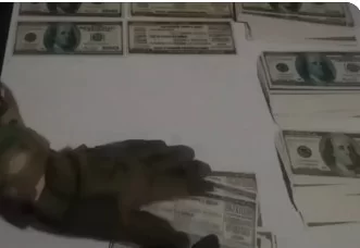 Последний шанс на спасение: бойцы группировки "Центр" распространяют листовки над позициями ВСУ перед штурмом